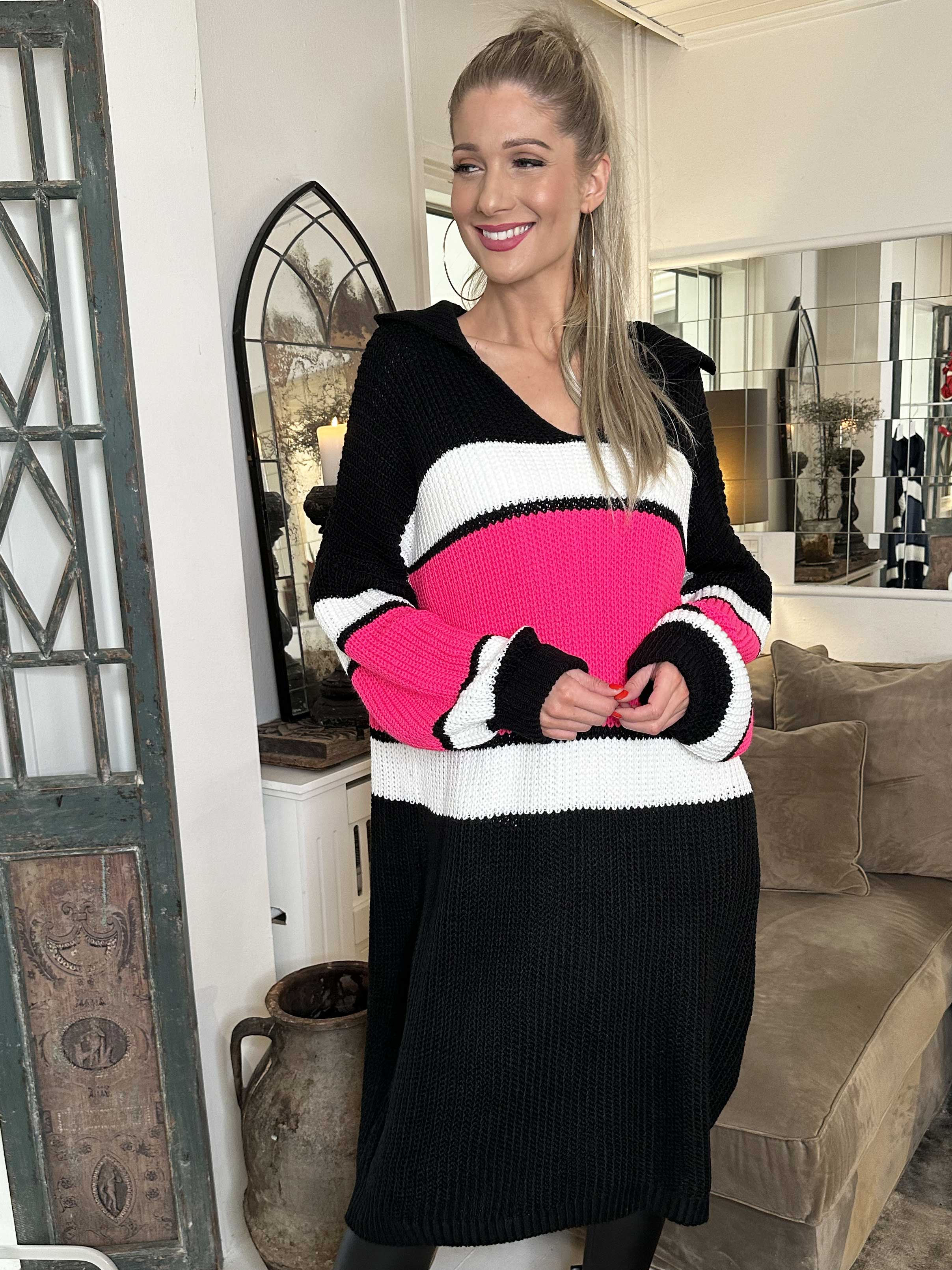 Hailey - Flerfarvet stribet strikkjole med lille krave